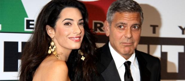 George Clooney papà: Amal ha partorito in una suite da 10 mila euro a notte George Clooney papà: Amal ha partorito in una suite da 10 mila euro a notte