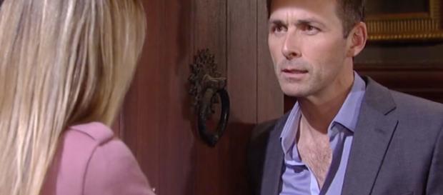 GH Recap: The mysterious figure in red returns | GH Recap: The ... - sheknows.com GH Recap: The mysterious figure in red returns | GH Recap: The ... - sheknows.com