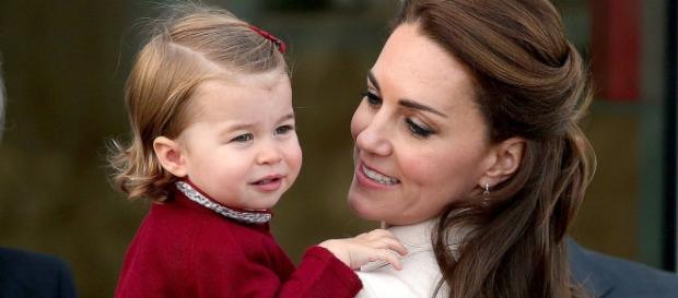 Kate Middleton is raising the kids as normal as possible. Photo: Blasting News Library - usmagazine.com Kate Middleton is raising the kids as normal as possible. Photo: Blasting News Library - usmagazine.com
