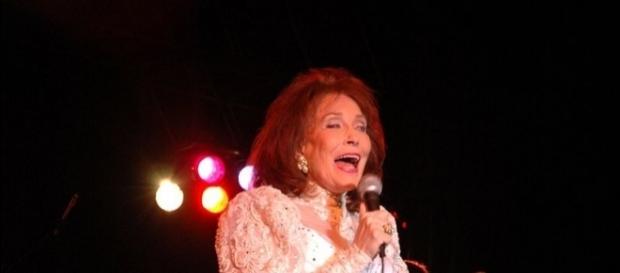 Loretta Lynn doing what she loves best...entertaining-Photo Wikimedia Commons Loretta Lynn doing what she loves best...entertaining-Photo Wikimedia Commons