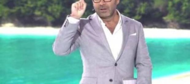 ‘Supervivientes’: Jorge Javier Vázquez: ‘Estamos 'apollardando' a los niños’ ‘Supervivientes’: Jorge Javier Vázquez: ‘Estamos 'apollardando' a los niños’