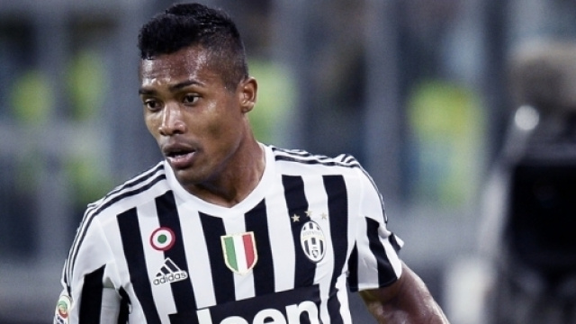 Juve, Alex Sandro via? Ecco la situazione