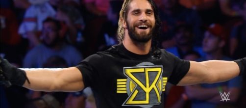 WWE star Seth Rollins wants to face 'The Phenom' in the squared circle. [Image via Blasting News image library/pinterest.com]