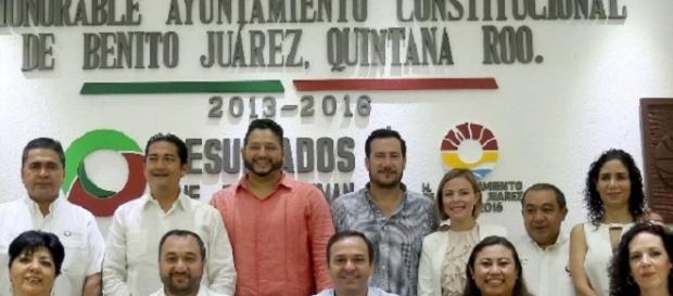 Estos funcionarios no son elegidos, son impuestos por el presidente en turno Estos funcionarios no son elegidos, son impuestos por el presidente en turno