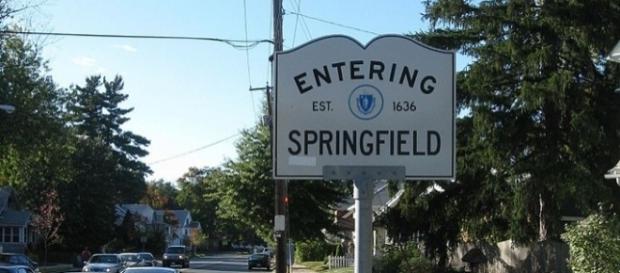 John Phelan, wikimedia photo of Route 83 northbound, entering Springfield MA John Phelan, wikimedia photo of Route 83 northbound, entering Springfield MA