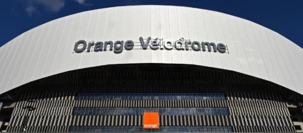 Le stade Vélodrome de Marseille rebaptisé Orange Vélodrome - francetvinfo.fr Le stade Vélodrome de Marseille rebaptisé Orange Vélodrome - francetvinfo.fr