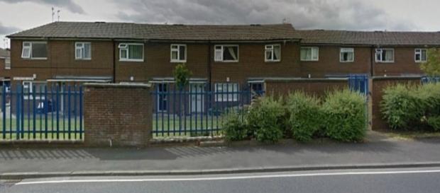 Polícia foi chamada a essa rua, em Lancashire Polícia foi chamada a essa rua, em Lancashire