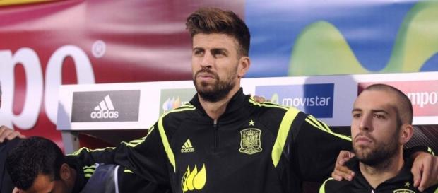 Silbidos a Piqué, ¿cuál es el verdadero motivo? Silbidos a Piqué, ¿cuál es el verdadero motivo?