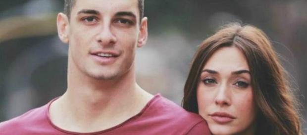 Uomini e Donne, belle notizie per Sonia Lorenzini ed Emanuele Mauti Uomini e Donne, belle notizie per Sonia Lorenzini ed Emanuele Mauti