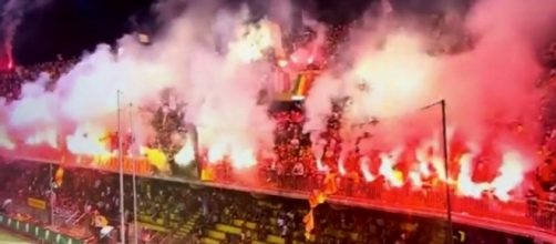 Benevento, pubblico del 'Vigorito' in festa per la Serie A