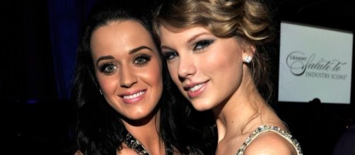 Taylor Swift and Katy Perry (Image source BN library)