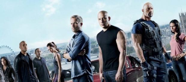 Al completo, il cast di Furious 8 - dupontregistry.com Al completo, il cast di Furious 8 - dupontregistry.com