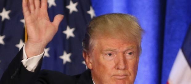 All hail the king cabinet showers Trump with praise (Image Source: washingtonpost.com) All hail the king cabinet showers Trump with praise (Image Source: washingtonpost.com)