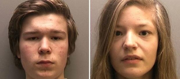 Kim Edwards e seu namorado Lucas Markham planejaram a morte da mãe e da irmã da adolescente Kim Edwards e seu namorado Lucas Markham planejaram a morte da mãe e da irmã da adolescente