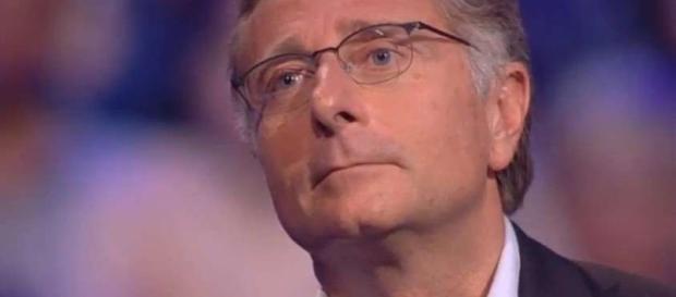 Paolo Bonolis, conduttore televisivo di Avanti un altro su Canale 5 Paolo Bonolis, conduttore televisivo di Avanti un altro su Canale 5