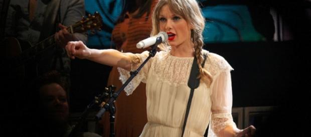 Taylor Swift Speak Now Tour / Photo by Eva Rinaldi CC BY-SA 2.0 via Flickr Taylor Swift Speak Now Tour / Photo by Eva Rinaldi CC BY-SA 2.0 via Flickr
