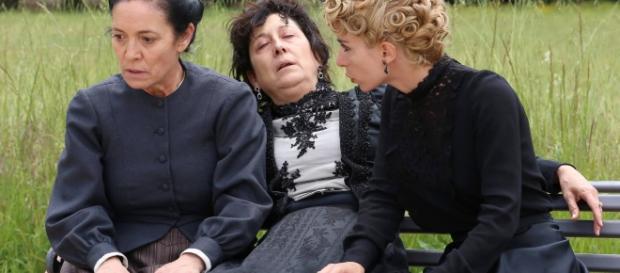 Una Vita, anticipazioni: Ramon tradito, Ursula scompare Una Vita, anticipazioni: Ramon tradito, Ursula scompare