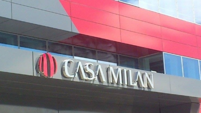 Mercato Milan: c'&egrave; l'accordo con Conti. Andr&eacute; Silva per l'attacco