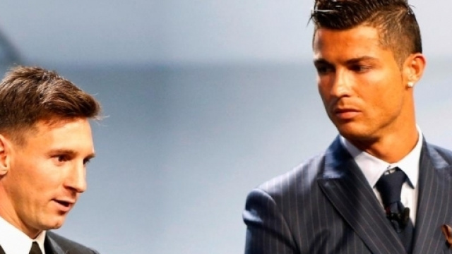 Real Madrid : Messi répond à CR7 !