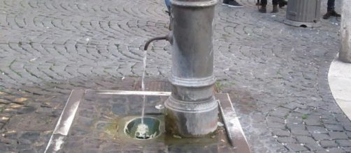 Acea, in accordo con il comune di Roma, comincerà a chiudere le fontanelle romane
