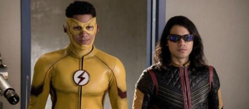 Kid Flash (Keiynan Lonsdale) and Vibe (Carlos Valdes) in 'The Flash' ('The Flash'/The CW)
