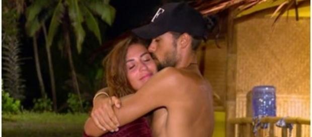 MELAA2 : Julien Guirado et Martika avaient-ils des rapports sexuelles pendant le tournage ? Ils répondent ! MELAA2 : Julien Guirado et Martika avaient-ils des rapports sexuelles pendant le tournage ? Ils répondent !