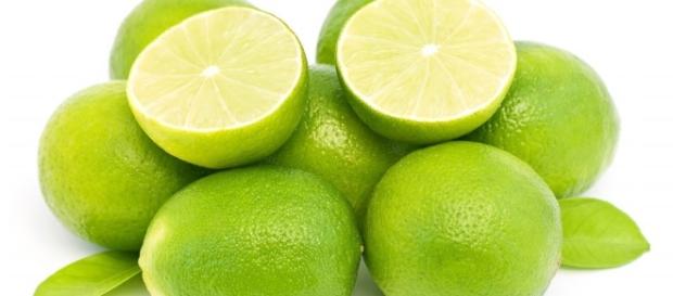Os benefícios do limão para sua dieta (Foto: Reprodução) Os benefícios do limão para sua dieta (Foto: Reprodução)