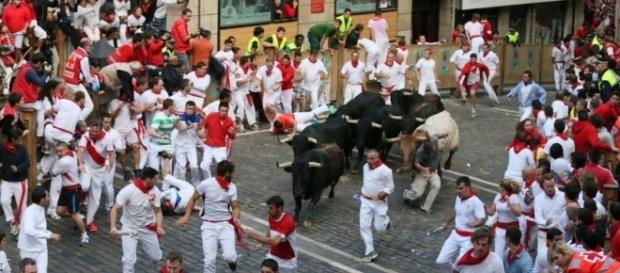 TIPS PARA CORRER LOS ENCIERROS DE SAN FERMÍN - Viajeros x Europa - viajerosxeuropa.com TIPS PARA CORRER LOS ENCIERROS DE SAN FERMÍN - Viajeros x Europa - viajerosxeuropa.com