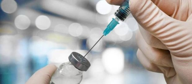 Vaccinazioni obbligatorie per la scuola: basta autocertificazione Vaccinazioni obbligatorie per la scuola: basta autocertificazione