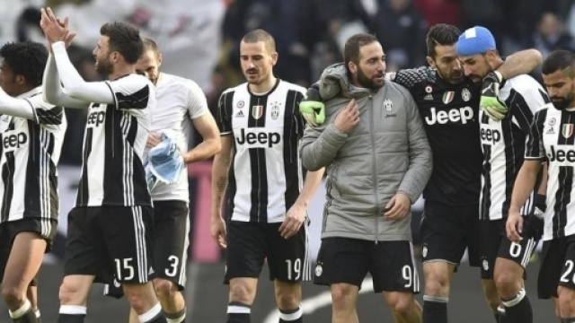 Calciomercato Juventus, chi saluter&agrave; Torino?