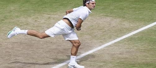 Federer during 2012 Wimbledon/ Photo: Nick Webb via Flickr CC BY 2.0
