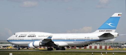 Passengers of Kuwait airways can carry their laptops on the plane again (Photo: Wikimedia Commons/Adrian Pingstone)