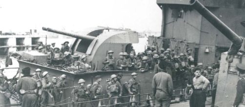 La evacuación de Dunkerque permitió el rearme británico