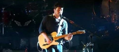 Marcus Mumford and the rest of Mumford & Sons have written songs for a new album while touring non-stop. Screencap Jim Powers/YouTube
