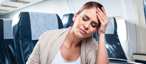 Certos alimentos promovem indisposição quando se anda de avião. Certos alimentos promovem indisposição quando se anda de avião.
