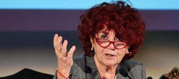 La ministra dell'Istruzione Fedeli anticipa le date per le nuove immissioni a ruolo La ministra dell'Istruzione Fedeli anticipa le date per le nuove immissioni a ruolo