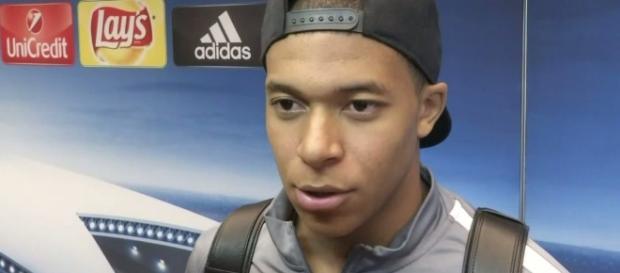 Mbappé - PSG, une offre possible ? Mbappé - PSG, une offre possible ?