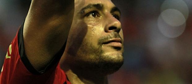 O atleta não vive uma lua de mel com o torcedor (Foto: Reprodução) O atleta não vive uma lua de mel com o torcedor (Foto: Reprodução)