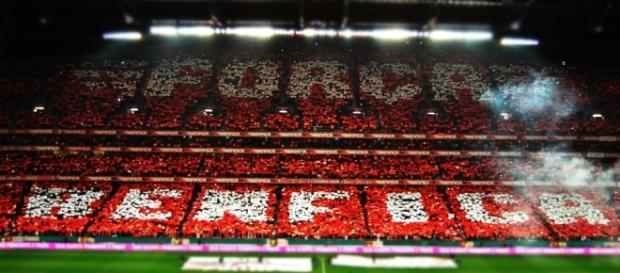 O Benfica faz o seu primeiro jogo de pré-temporada frente aos suíços do Neuchâtel Xamax O Benfica faz o seu primeiro jogo de pré-temporada frente aos suíços do Neuchâtel Xamax
