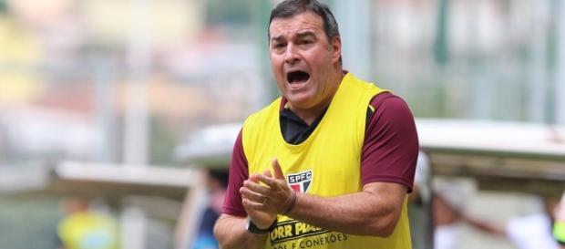 Pintado pode ser outro a deixar o Morumbi Pintado pode ser outro a deixar o Morumbi
