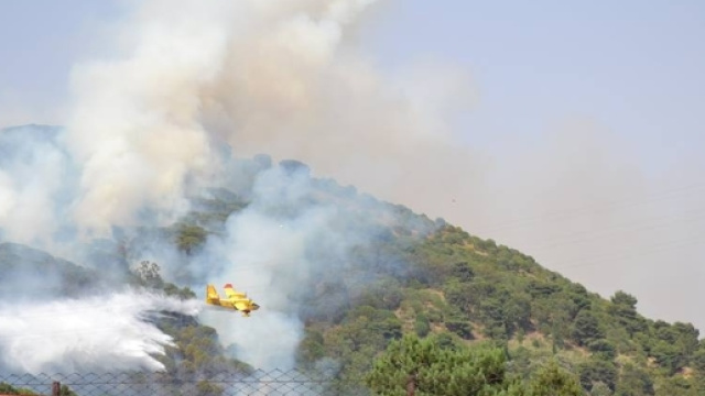 Emergenza incendi in tutto il Meridione d'Italia. Situazione particolarmente difficile a Messina
