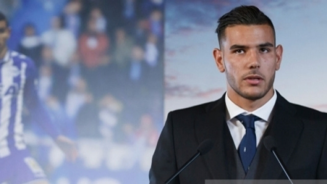 Real Madrid&nbsp;: Theo Hernandez r&eacute;pond aux critiques&nbsp;!
