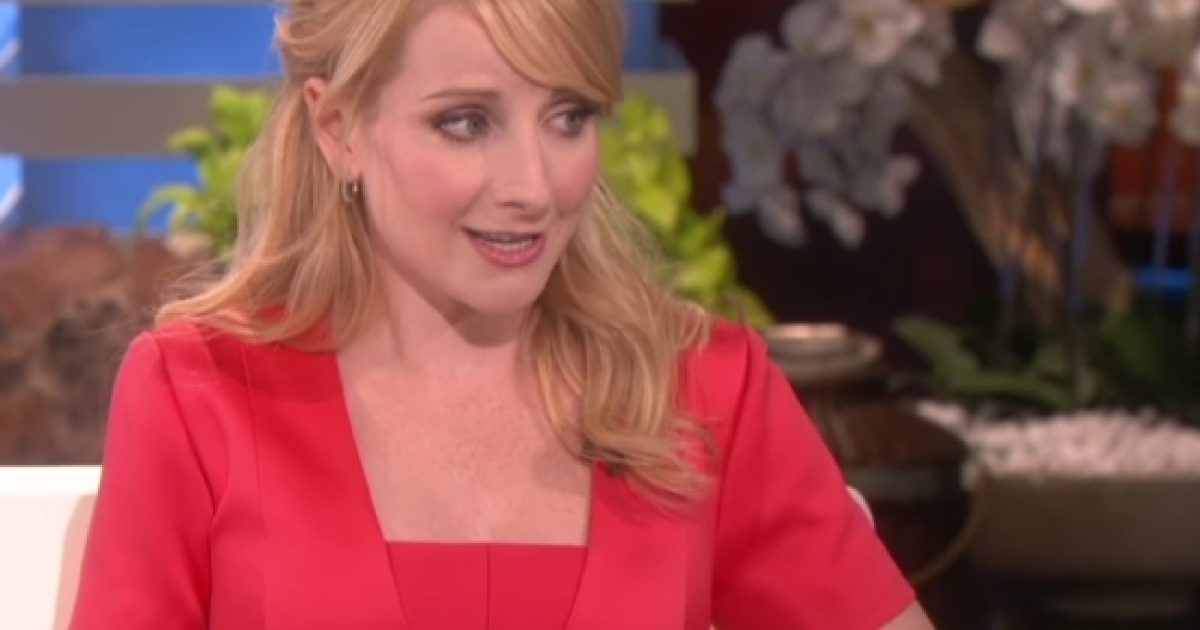Big Bang Theory Actress Melissa Rauch Confirms Pregnancy After Miscarriage 