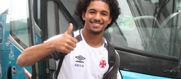 Douglas, jogador do Vasco da Gama, foi vendido para o Manchester City Douglas, jogador do Vasco da Gama, foi vendido para o Manchester City