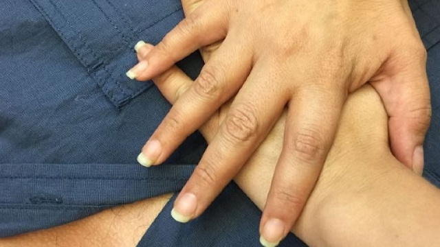 Salva il padre con un massaggio cardiaco come nella fiction Grey's Anatomy