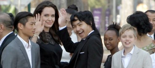 Angelina Jolie and kids/ photo via [Image source: Youtube Screen grab]