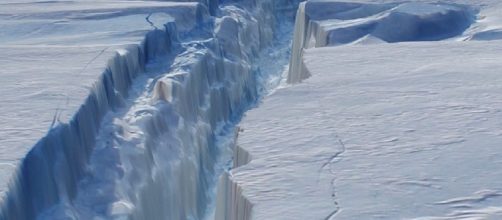 Antartide: si è staccato il più grande iceberg mai visto prima