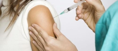 Vaccino obbligatorio per insegnanti: salta l'emendamento