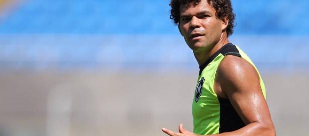 Camilo vai renovar com o Botafogo (Foto: Reprodução) Camilo vai renovar com o Botafogo (Foto: Reprodução)