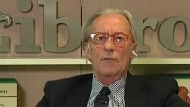 Per Vittorio Feltri la colpa degli incendi al Sud &egrave; della popolazione collusa con la mafia